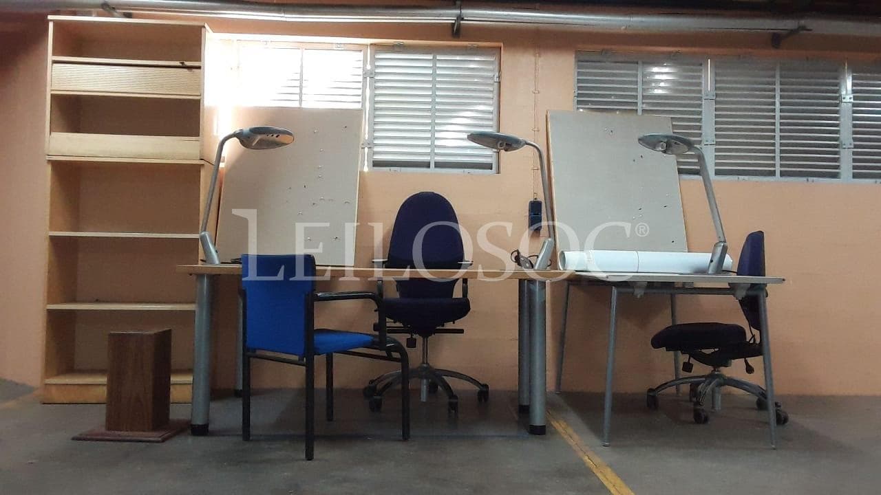 Mobilier de bureau — image 1