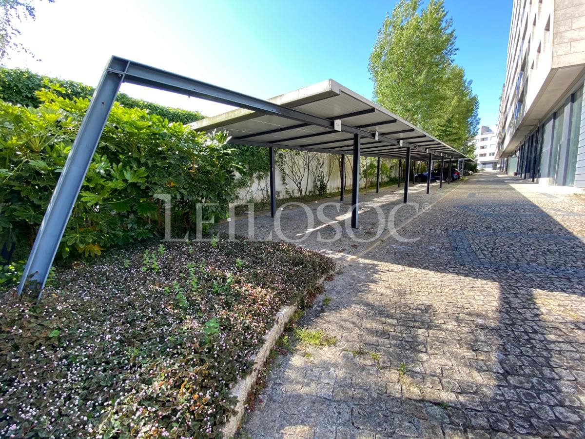 Plaza de Garaje · Porto — imagen 1