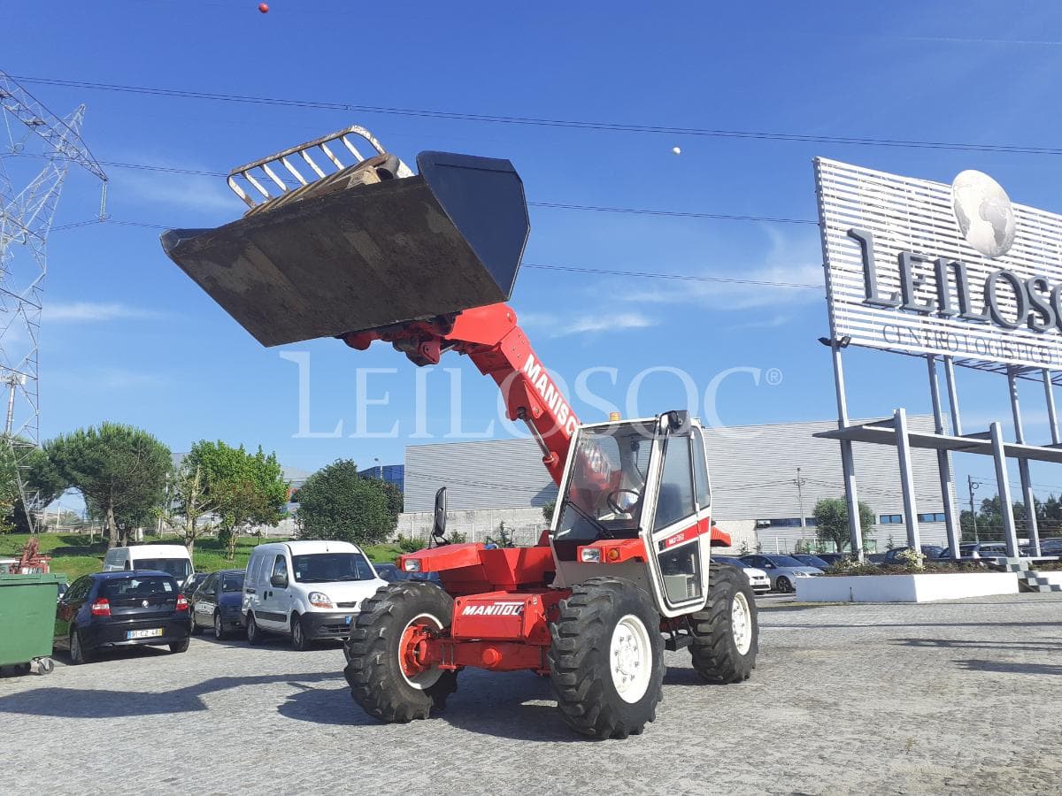 Empilhador Telescópico Manitou MLT 626 — image 1