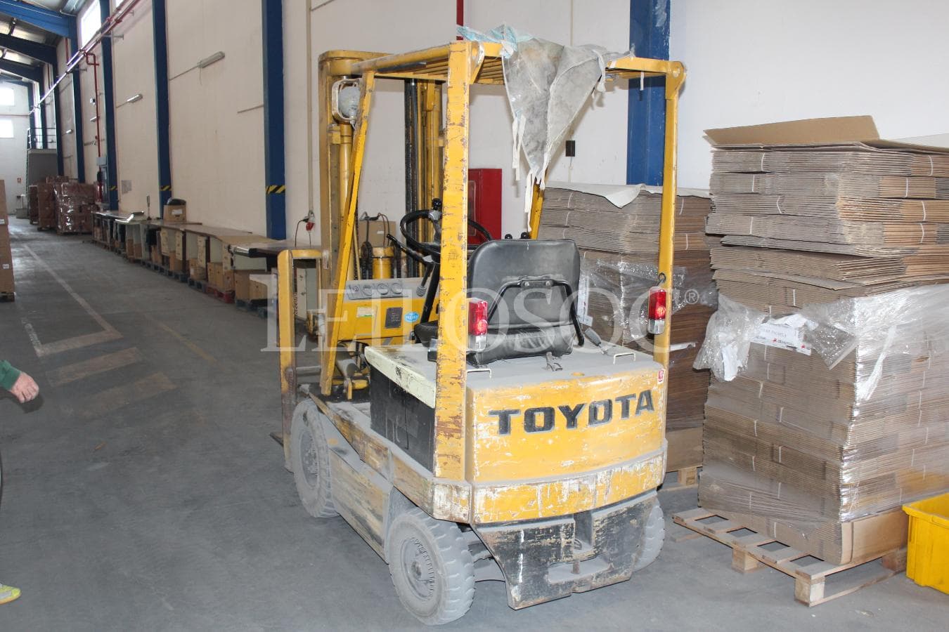 Empilhador Toyota · Elétrico — image 4