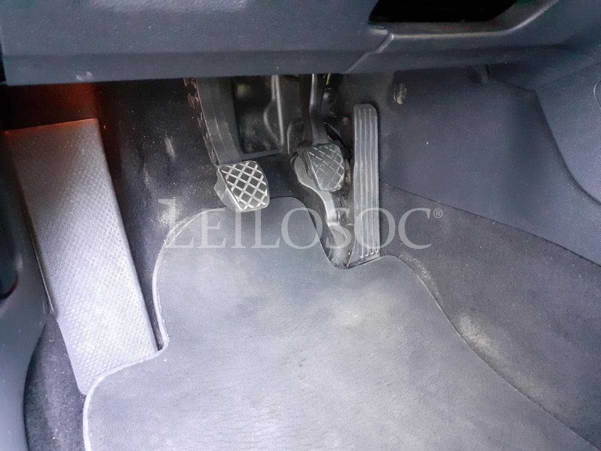 Volkswagen Scirocco 1.4 TSI · Ano 2009 — imagem 8