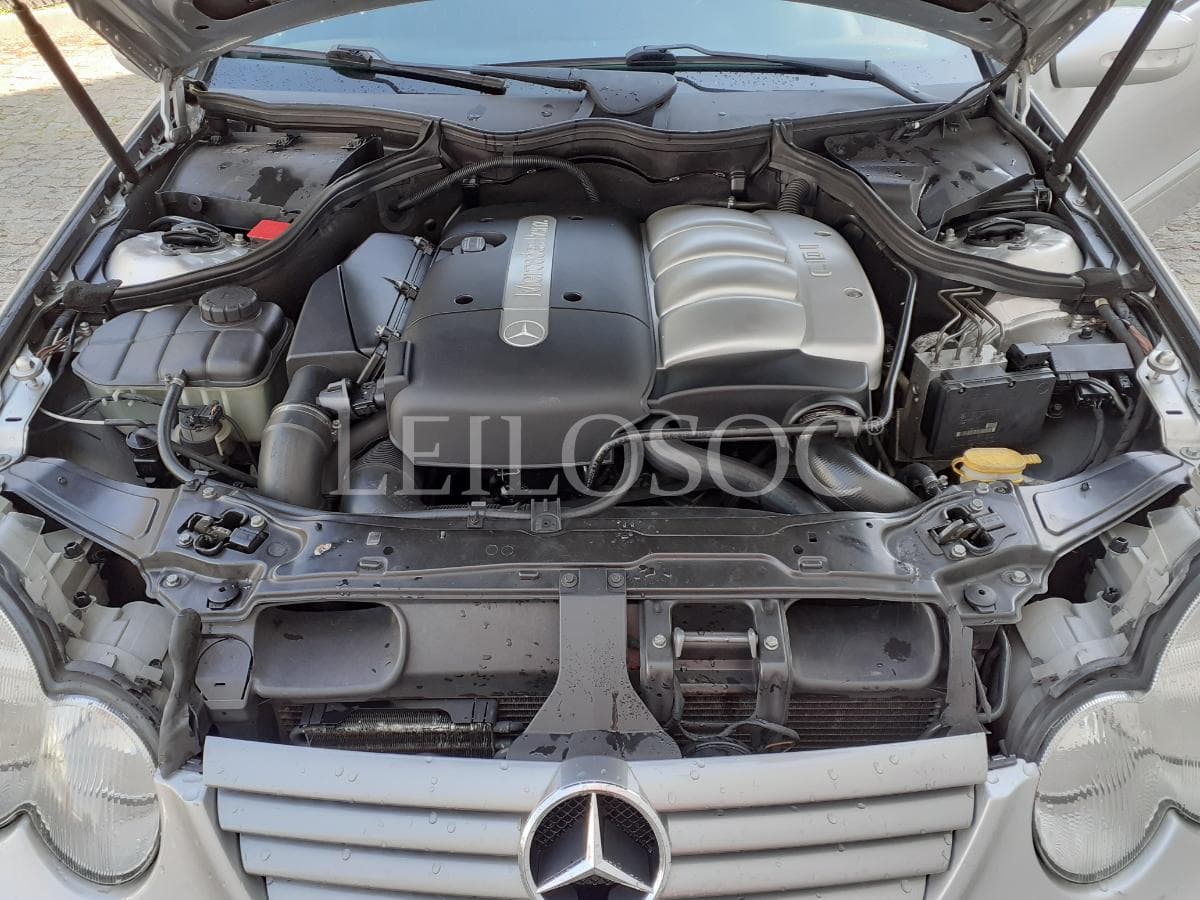 Mercedes-Benz C220 CDI Sport · Ano 2002 — imagem 17