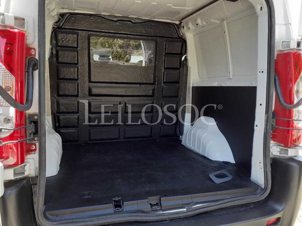 Citroën Jumpy 2.0 HDI · Ano 2015 — imagem 13