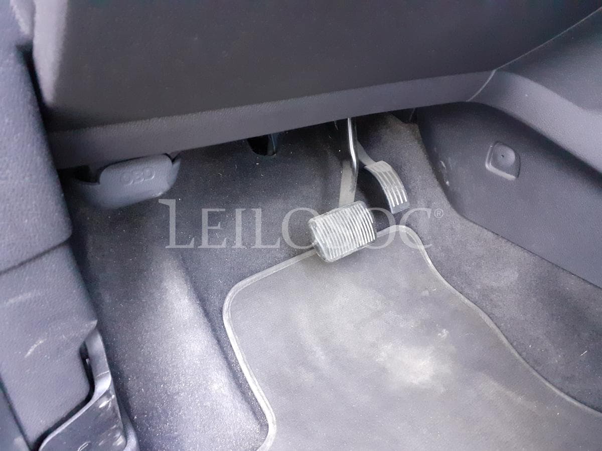 Ford Tourneo Connect 1.5 TDCI · 7 lugares — imagen 8