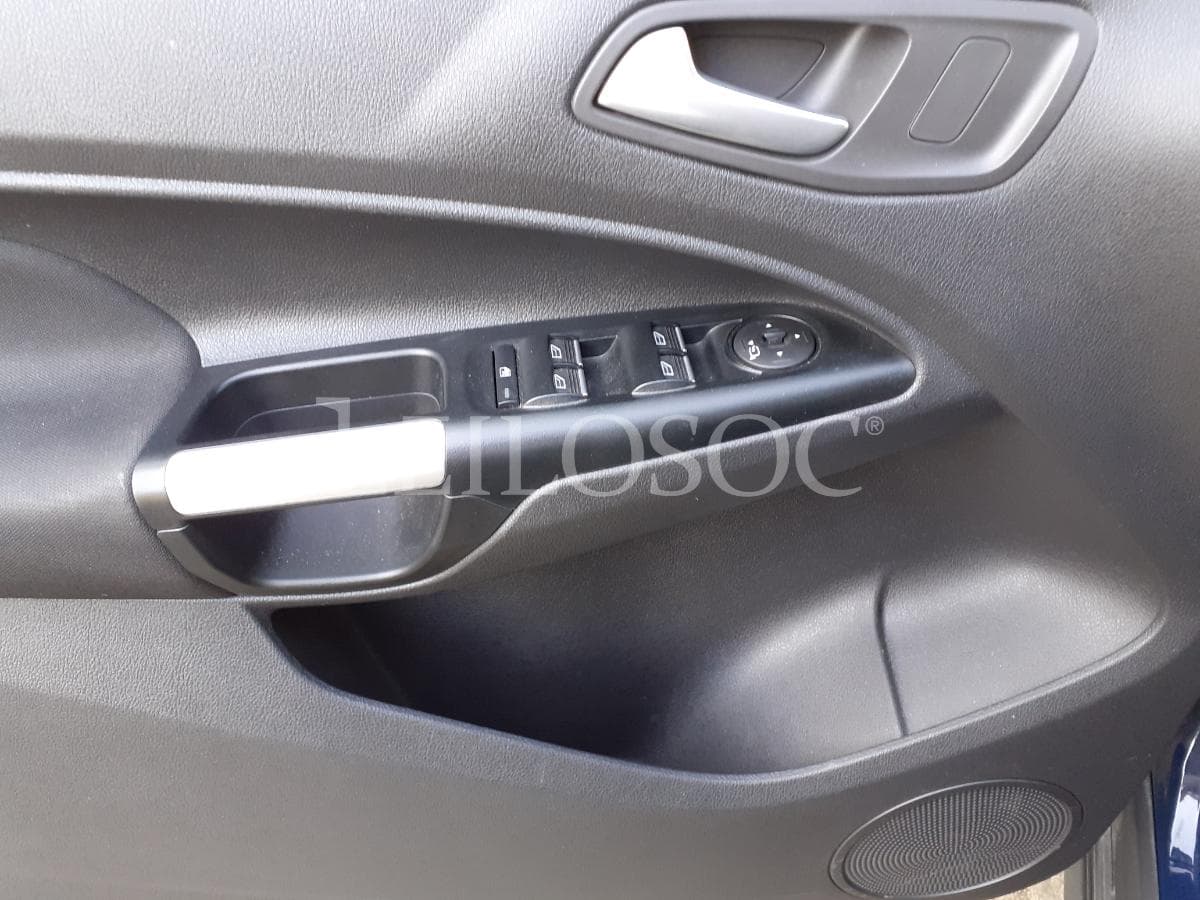 Ford Tourneo Connect 1.5 TDCI · 7 lugares — imagen 9