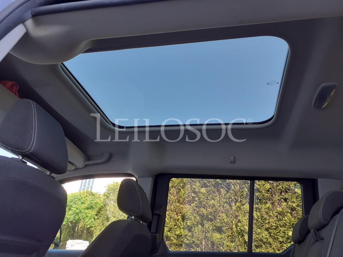 Ford Tourneo Connect 1.5 TDCI · 7 lugares — imagen 19