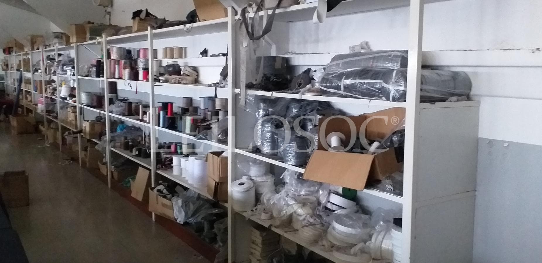 Étagères · Bancs de travail · Lot de stocks — image 4