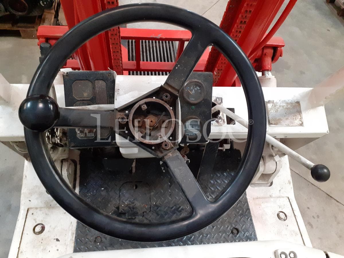 Empilhador Nissan 25 — imagem 6