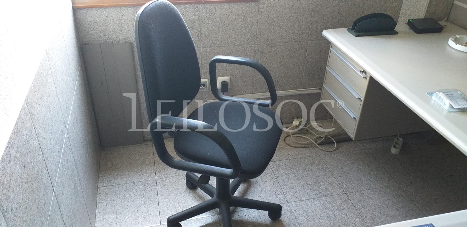 Equipamento de Escritório — imagem 19