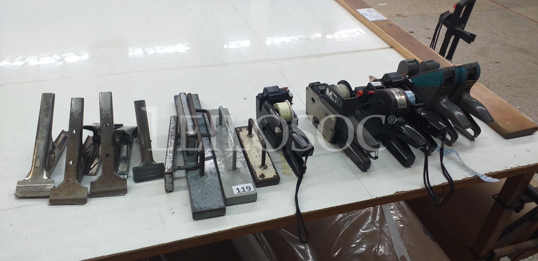 Máquina de Medir + Furador de Tecido + Máquina de Etiquetar + Máquina de Corte — imagen 3