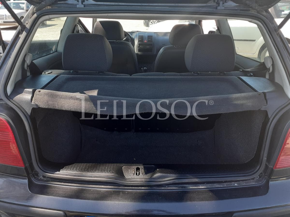 Volkswagen Polo 1.0 · Ano 2002 — imagem 15