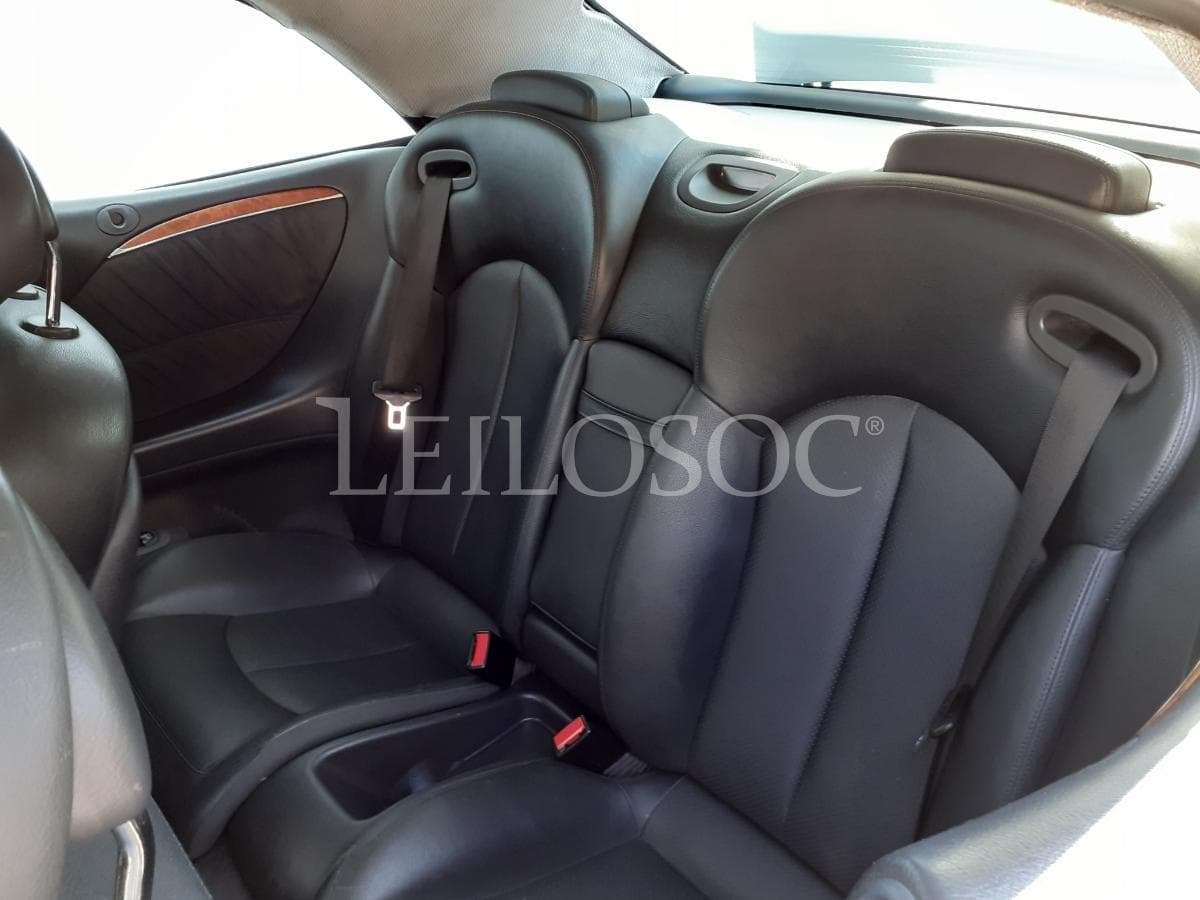 Mercedes-Benz CLK 240 Cabrio · Ano 2003 — imagem 17
