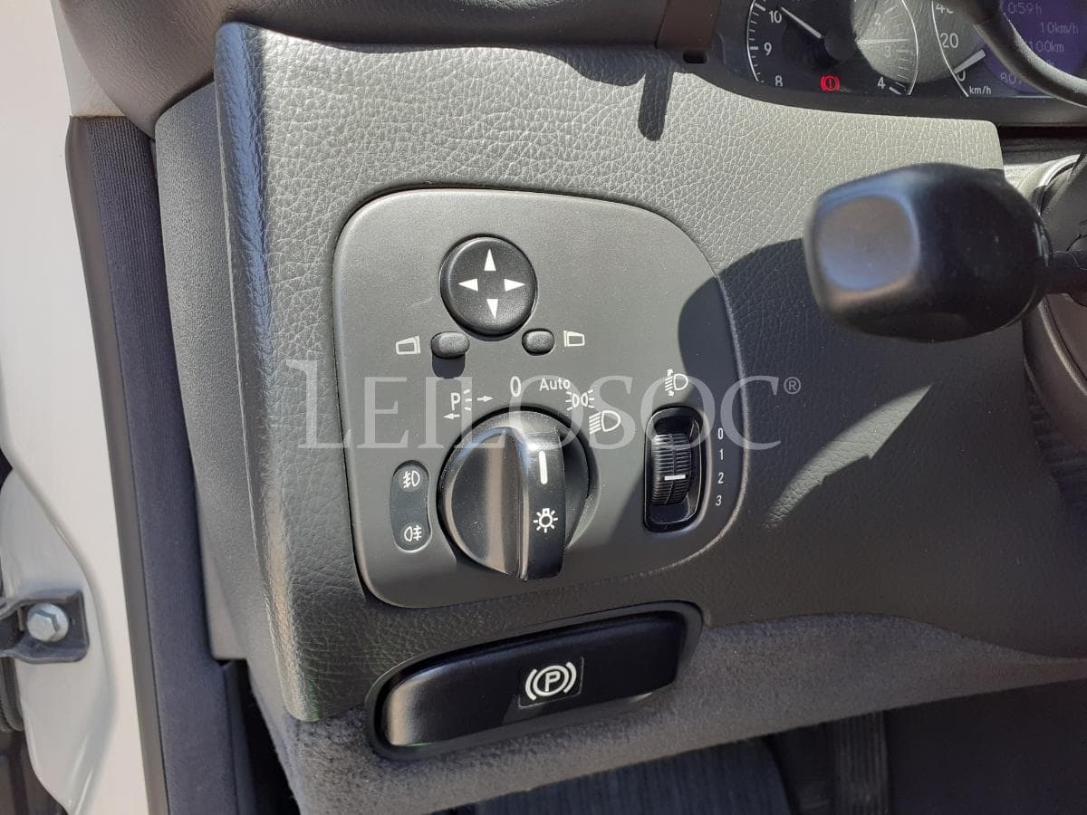Mercedes-Benz CLK 240 Cabrio · Ano 2003 — imagem 16