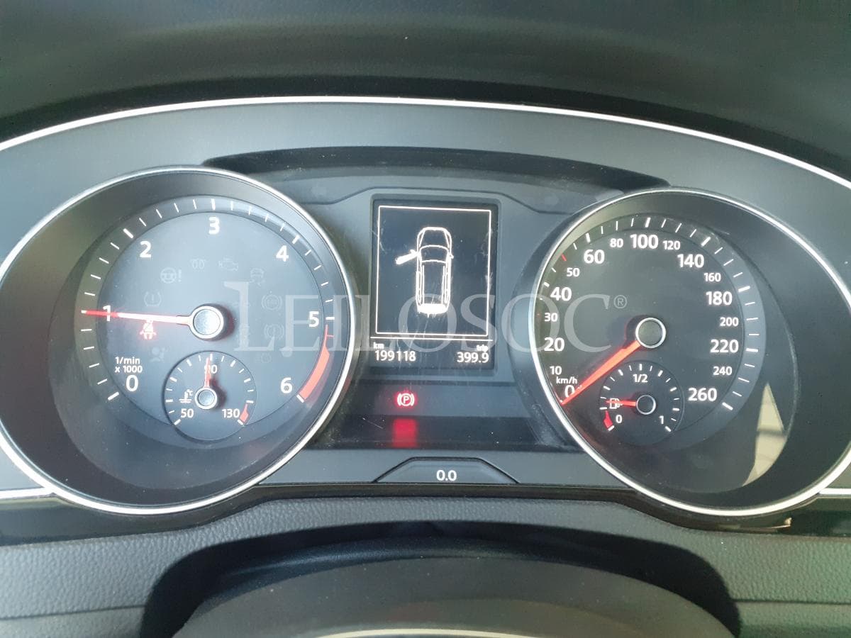 Volkswagen Passat 1.6 TDI · Ano 2016 — imagem 16