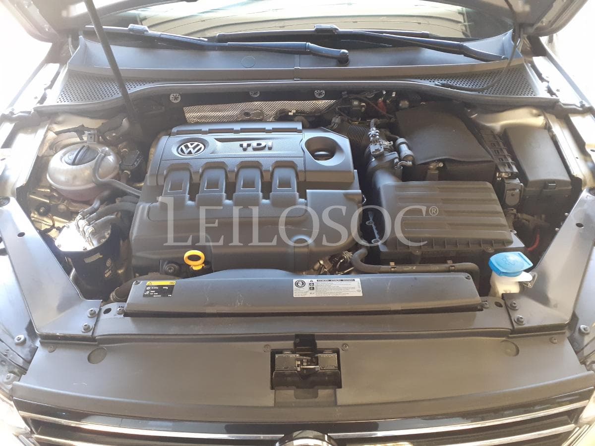 Volkswagen Passat 1.6 TDI · Ano 2016 — imagem 20