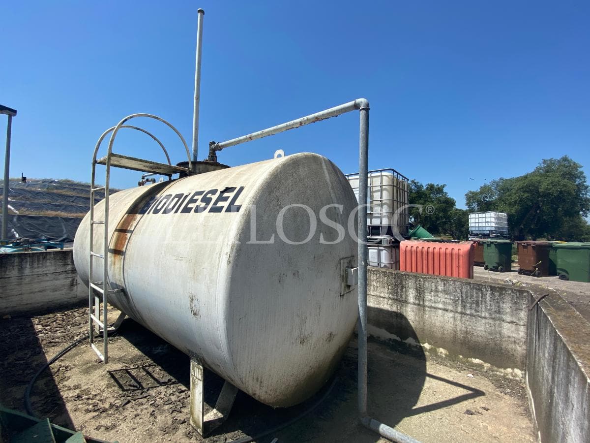 Tanque de combustível — image 2