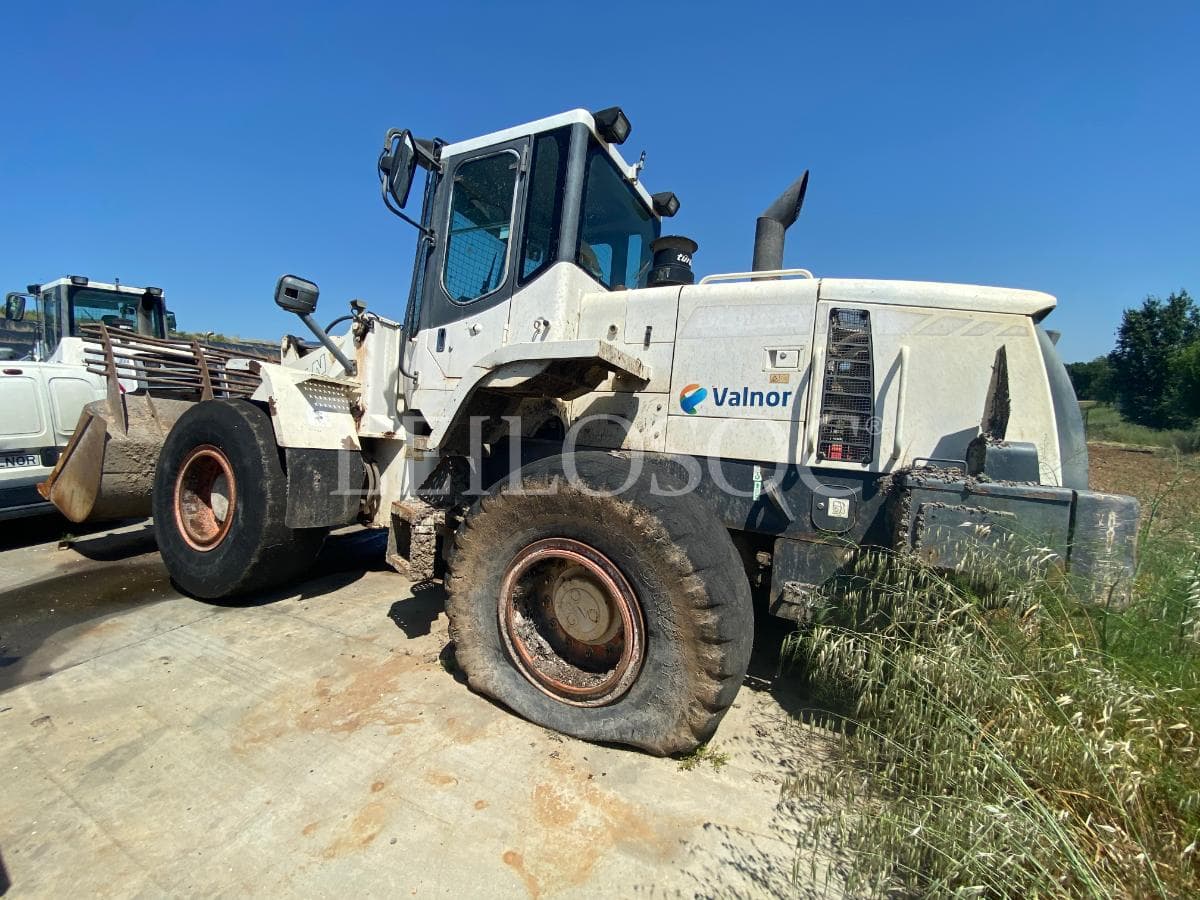 Pá carregadora DOOSAN — imagen 4