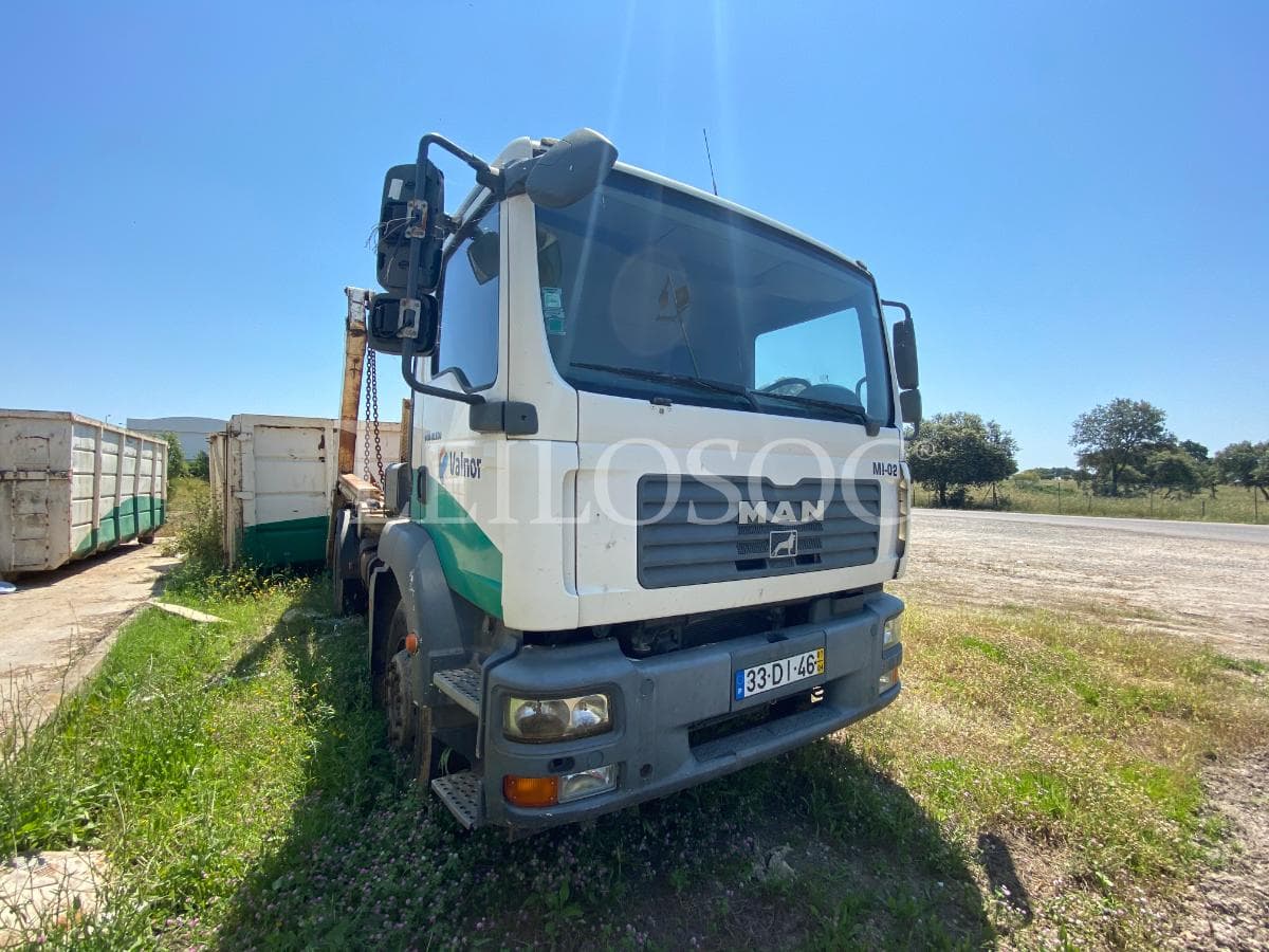MAN 18.330 4X2 BB — imagen 4
