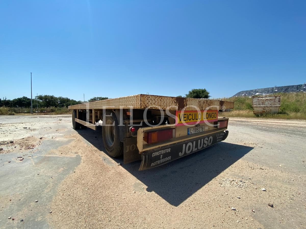 Reboque com estrado — imagem 4