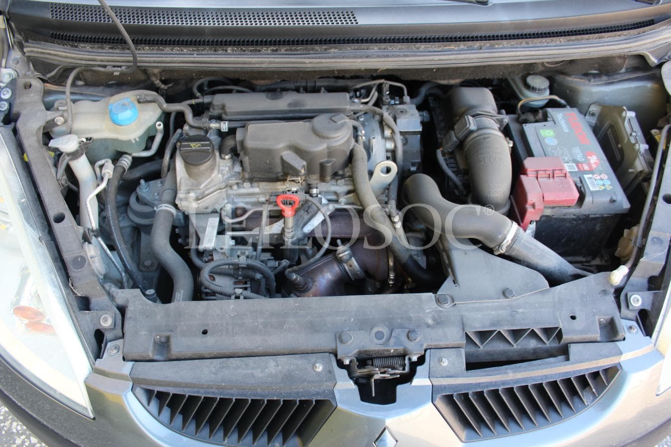 Mitsubishi Colt — image 8