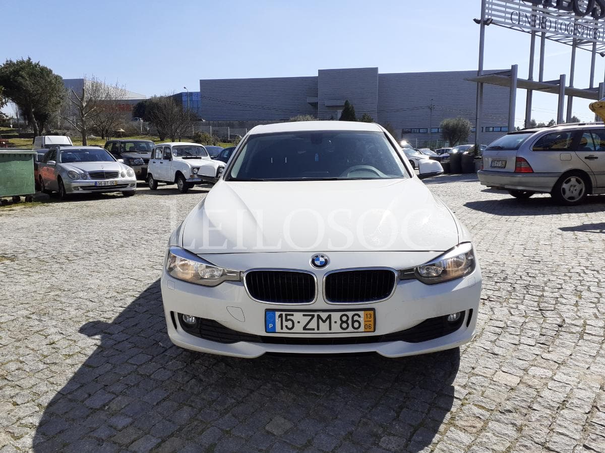 BMW 316 D Touring · Ano 2013 — imagem 2