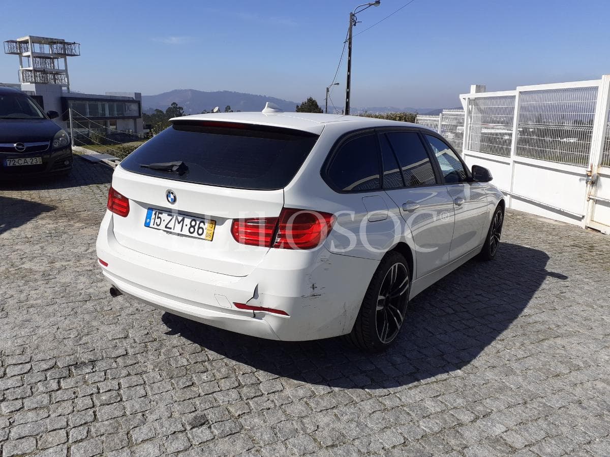 BMW 316 D Touring · Ano 2013 — imagem 4