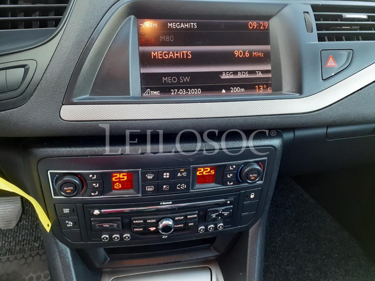 Citroën C5 1.6 HDI · Ano 2010 — image 12