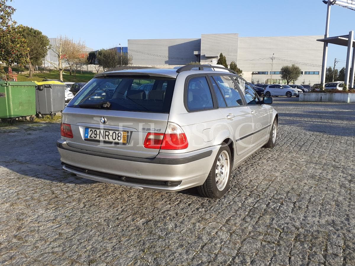 BMW 320 D Touring · Ano 2003 — image 4