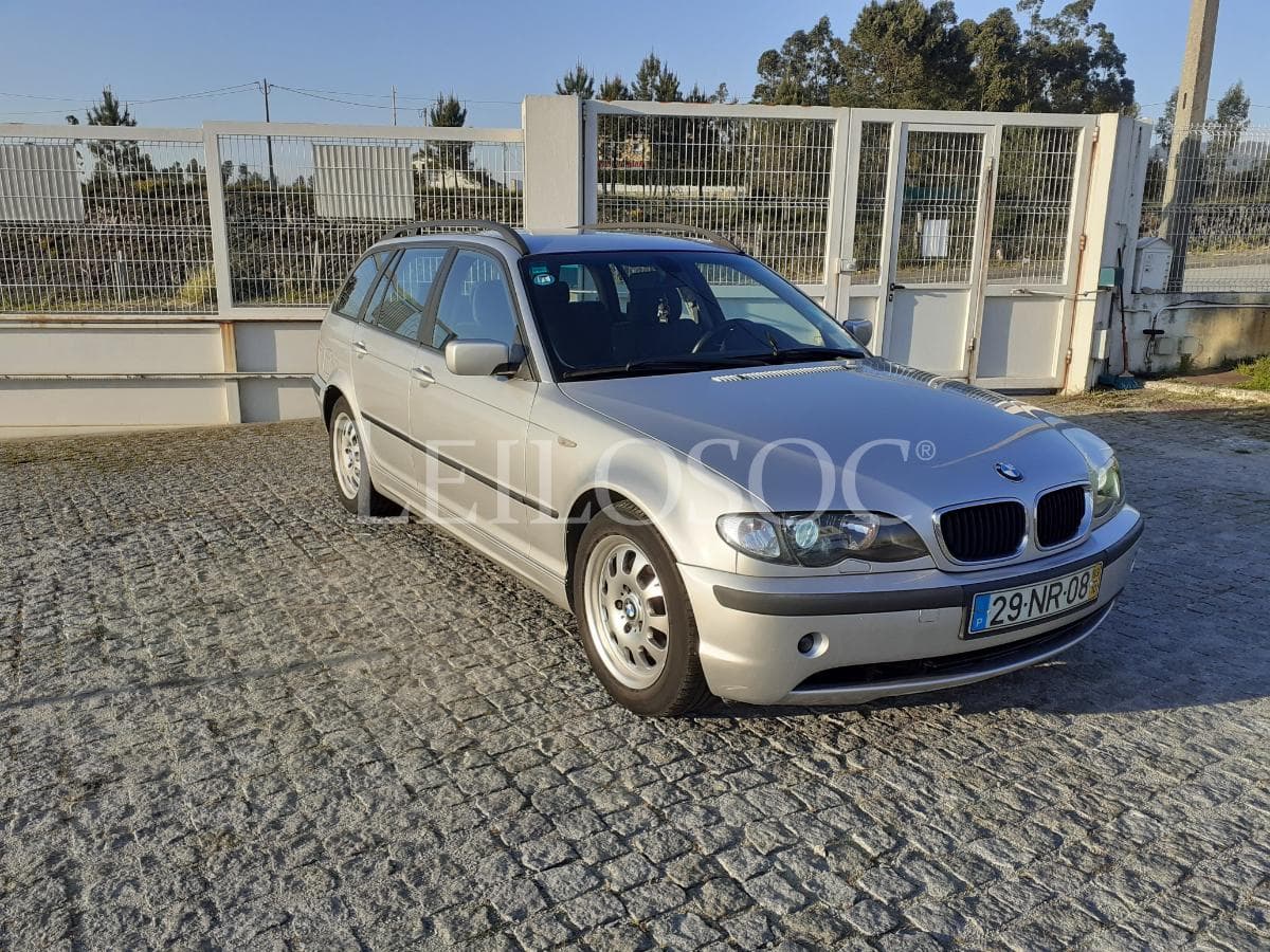 BMW 320 D Touring · Ano 2003 — image 3