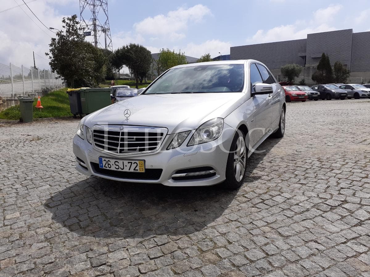 Mercedes-Benz E250 CDI · Ano 2012 — imagem 3