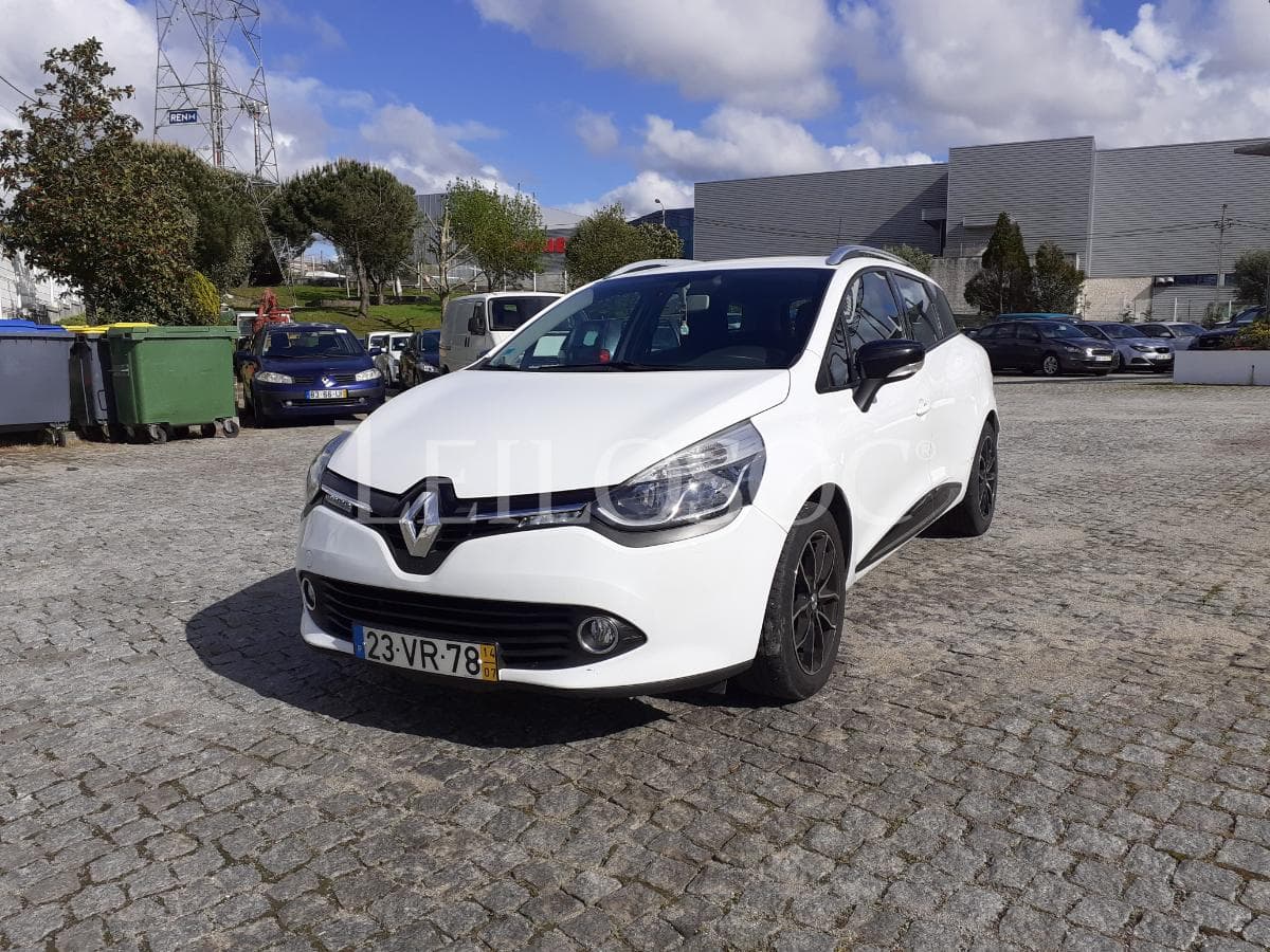 Renault Clio ST 1.5 DCI · Ano 2014 — imagem 3