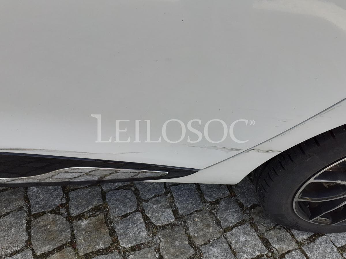 Renault Clio ST 1.5 DCI · Ano 2014 — imagem 19
