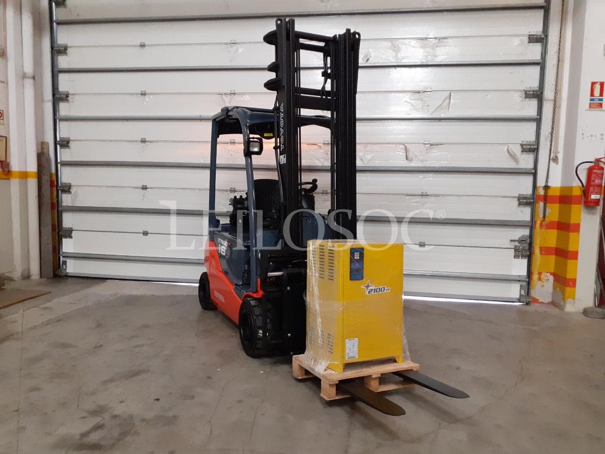 Empilhador Toyota · Elétrico · 1800kg — image 3