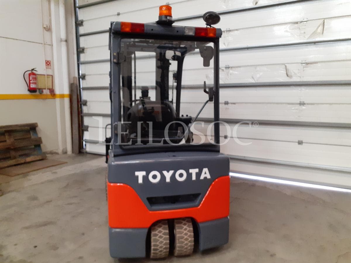 Empilhador Toyota · Elétrico · 2000kg — imagen 5