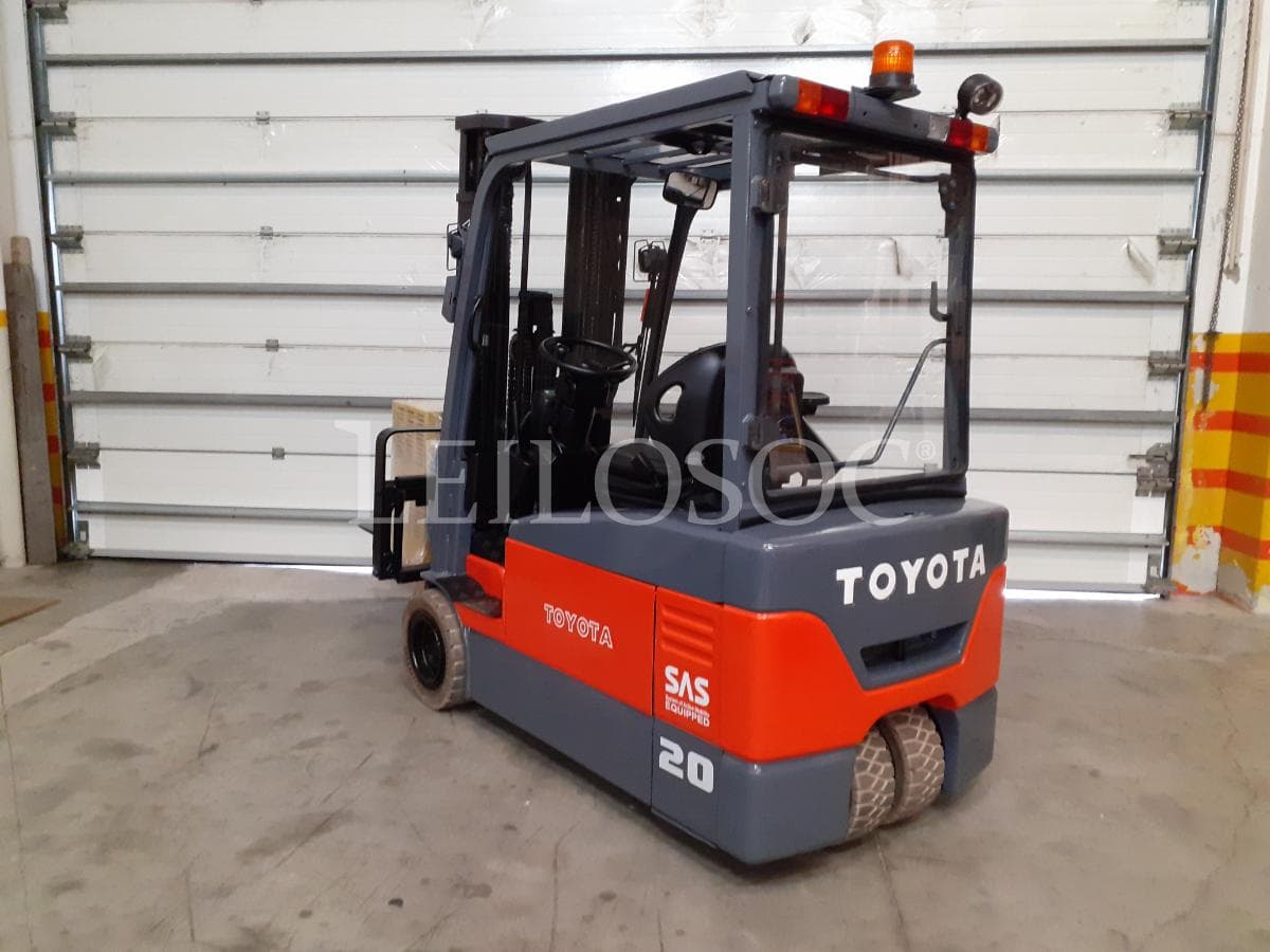 Empilhador Toyota · Elétrico · 2000kg — imagen 6