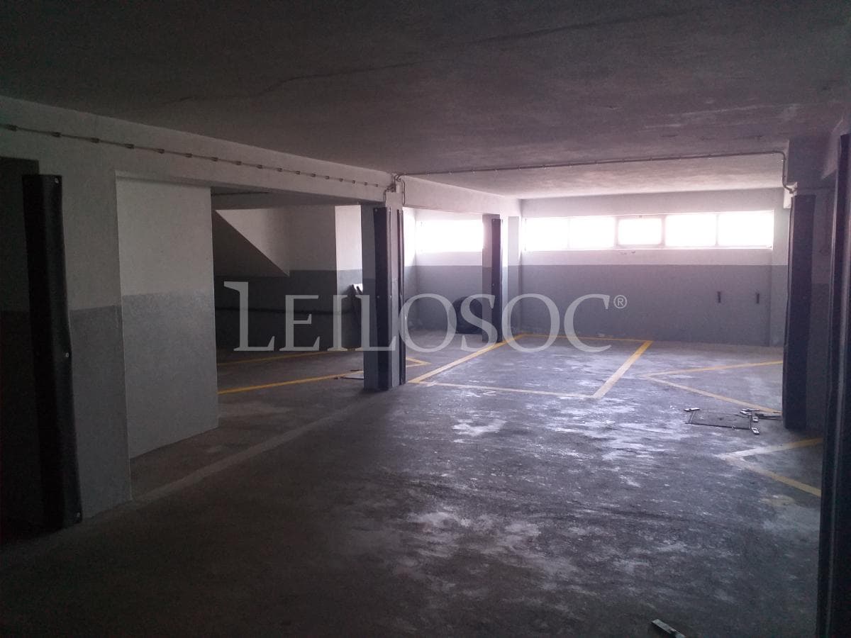 1/9 de Garagem e Arrumos · Póvoa de Varzim — image 7