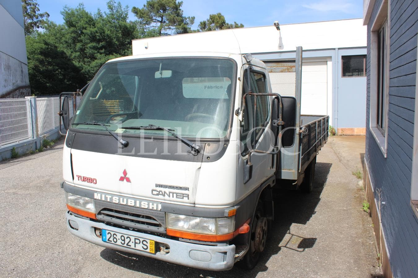 MITSUBISHI CANTER — imagem 2