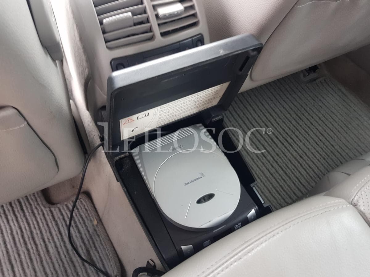Mercedes-Benz E 220 CDI Avantgard · Ano 2005 — imagen 15
