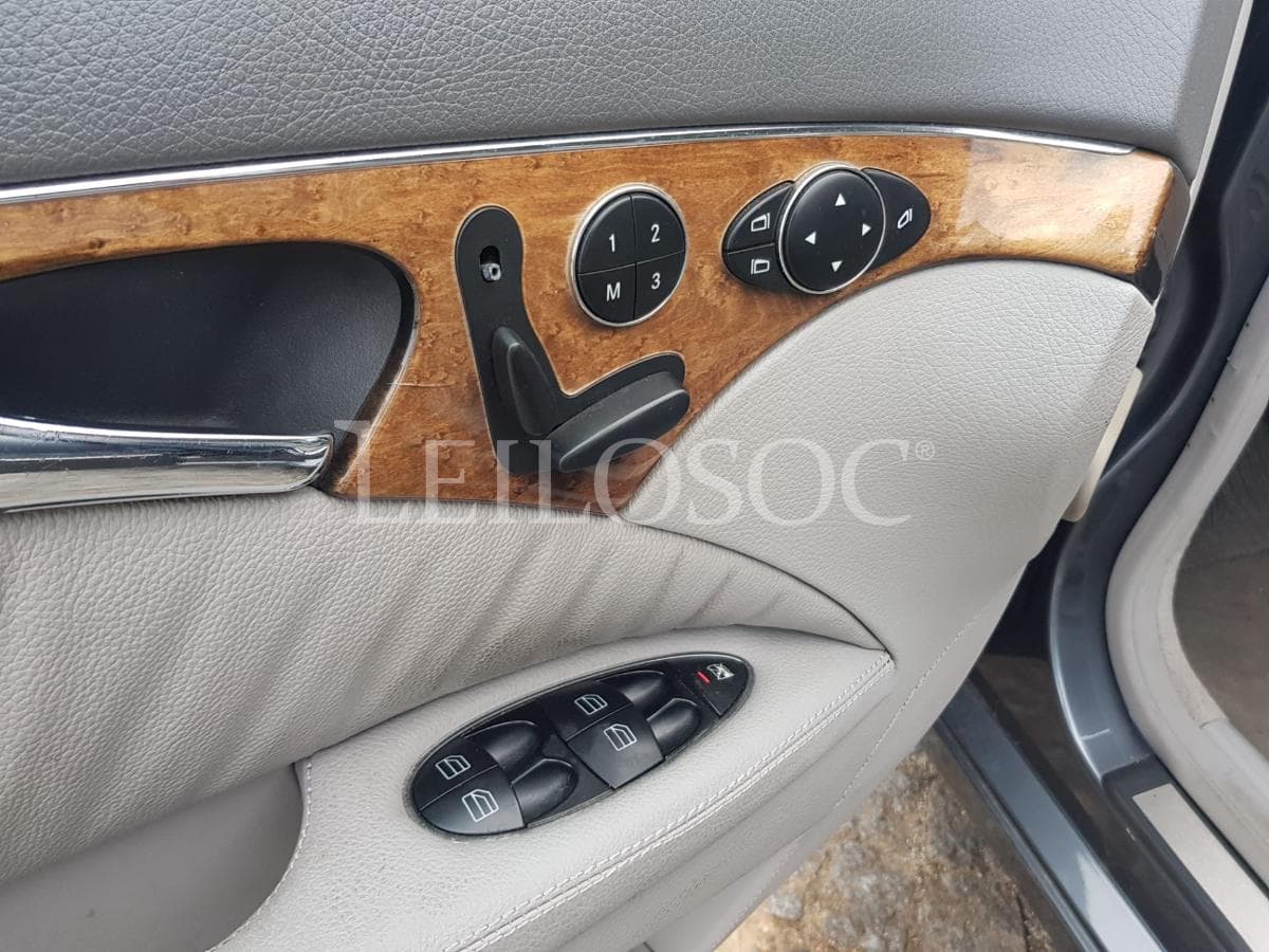 Mercedes-Benz E 220 CDI Avantgard · Ano 2005 — imagen 9