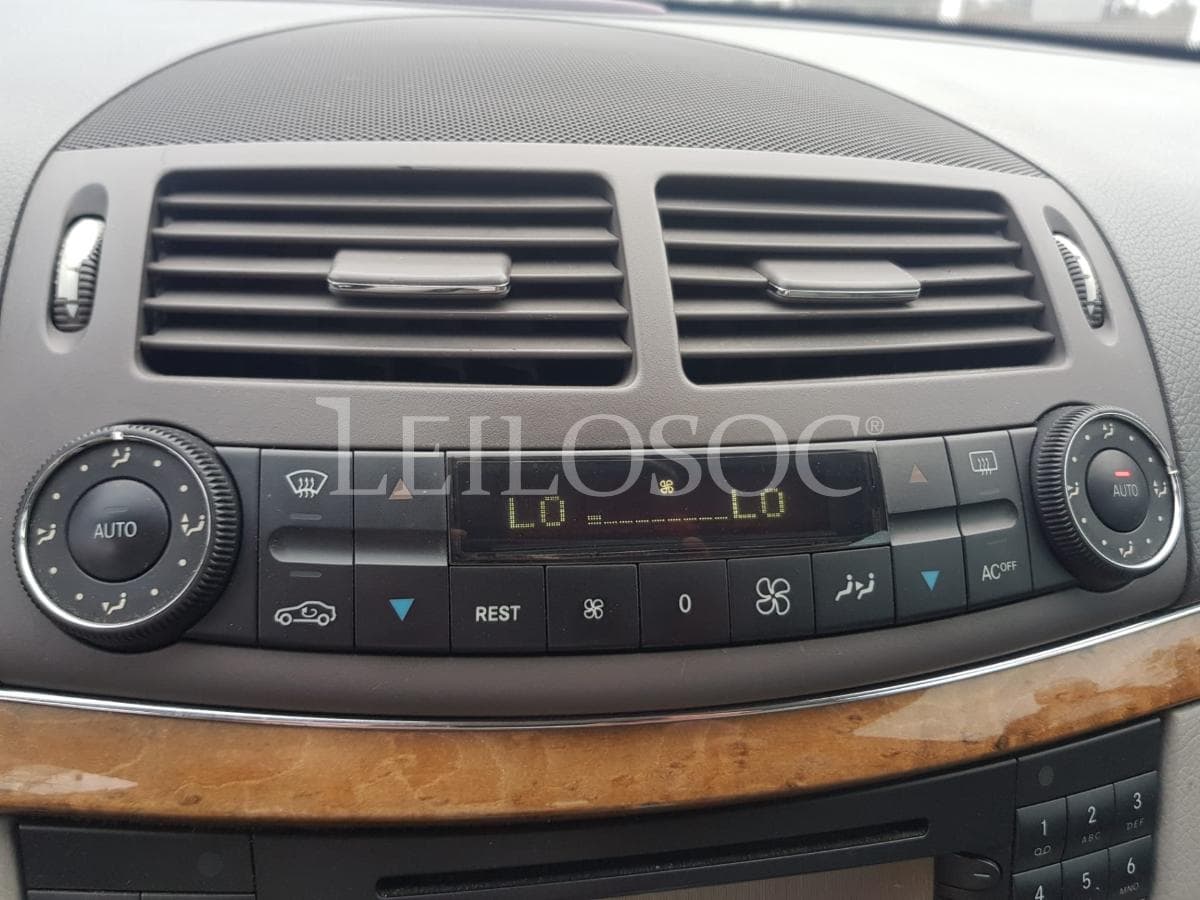 Mercedes-Benz E 220 CDI Avantgard · Ano 2005 — imagen 28