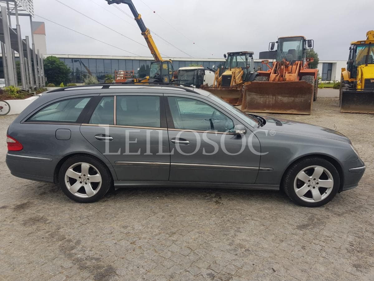 Mercedes-Benz E 220 CDI Avantgard · Ano 2005 — imagen 6