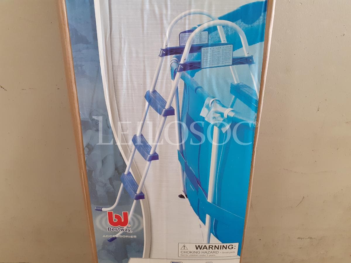 Escadas Piscina · — imagem 2