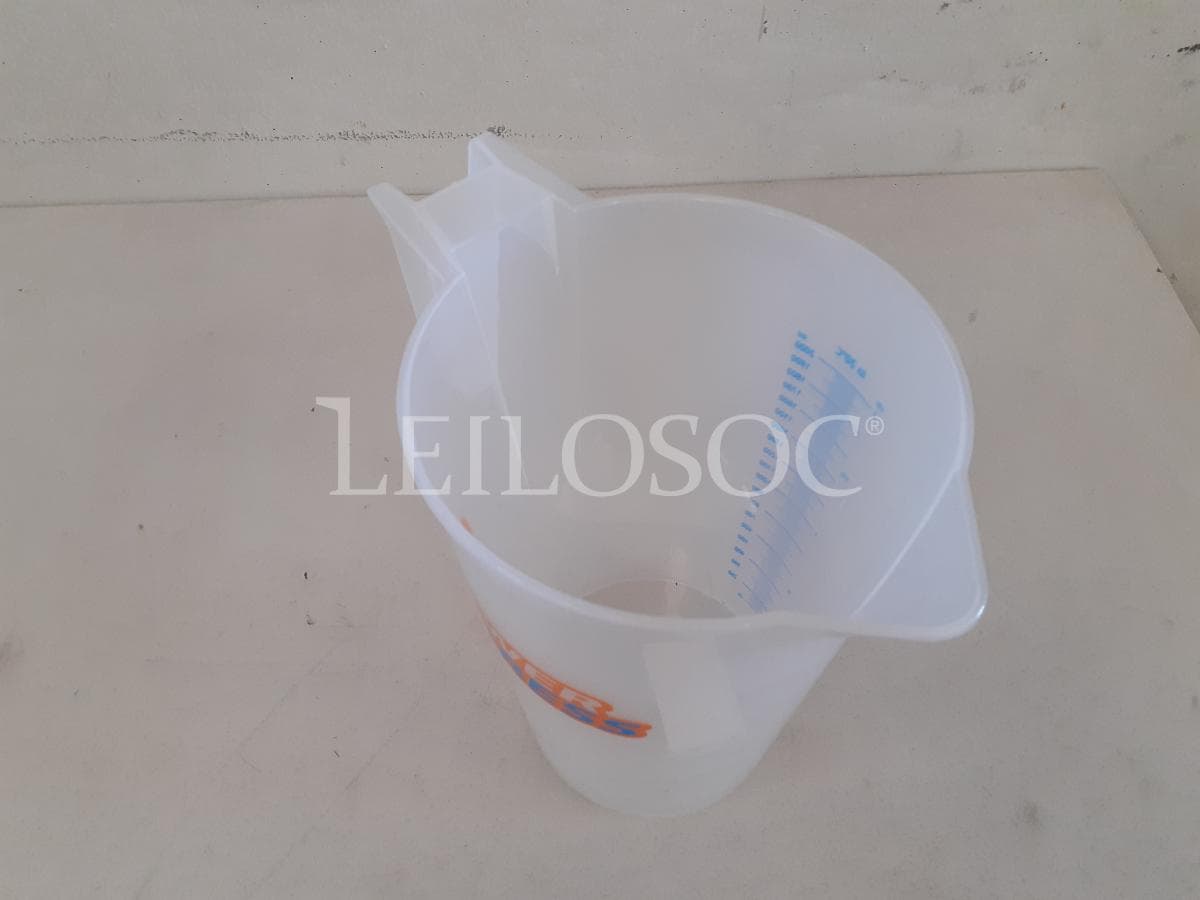 Jarros Plásticos · — imagem 3