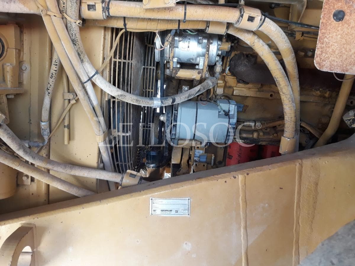 Dumper Caterpillar 769G — image 8
