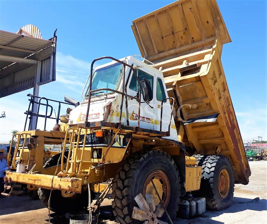 Dumper Caterpillar 452G — image 1