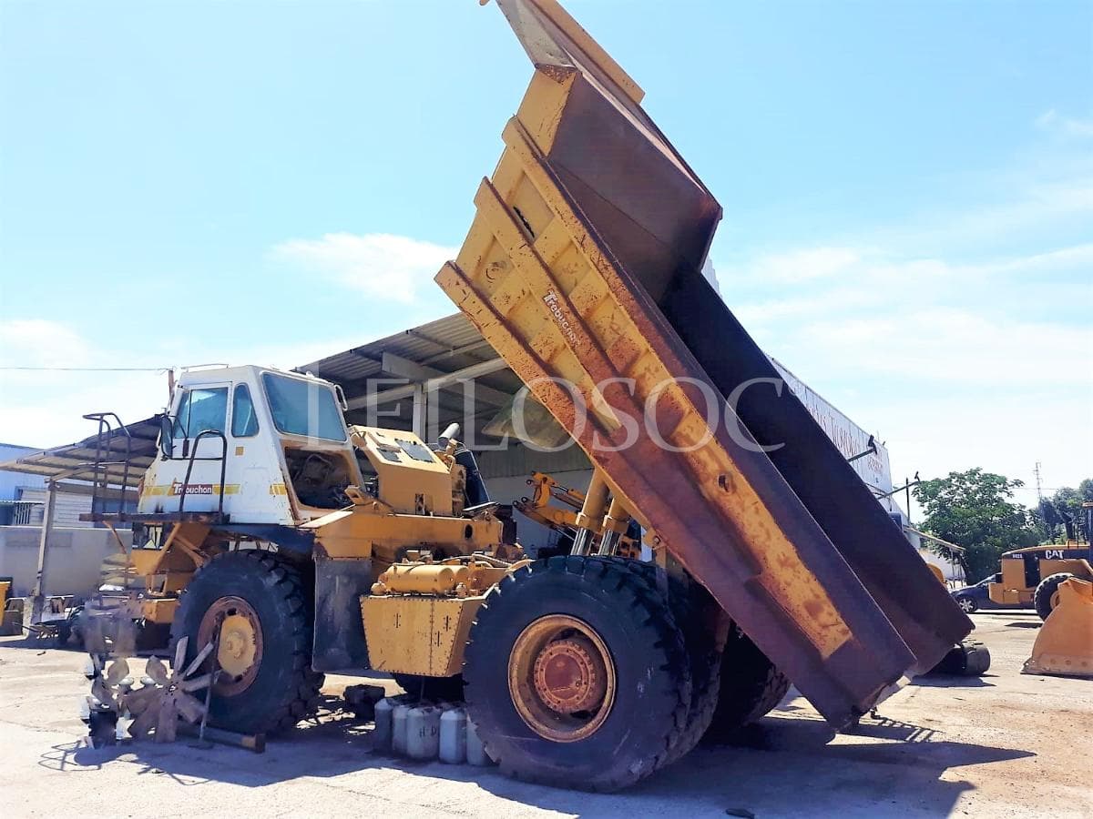 Dumper Caterpillar 452G — image 3