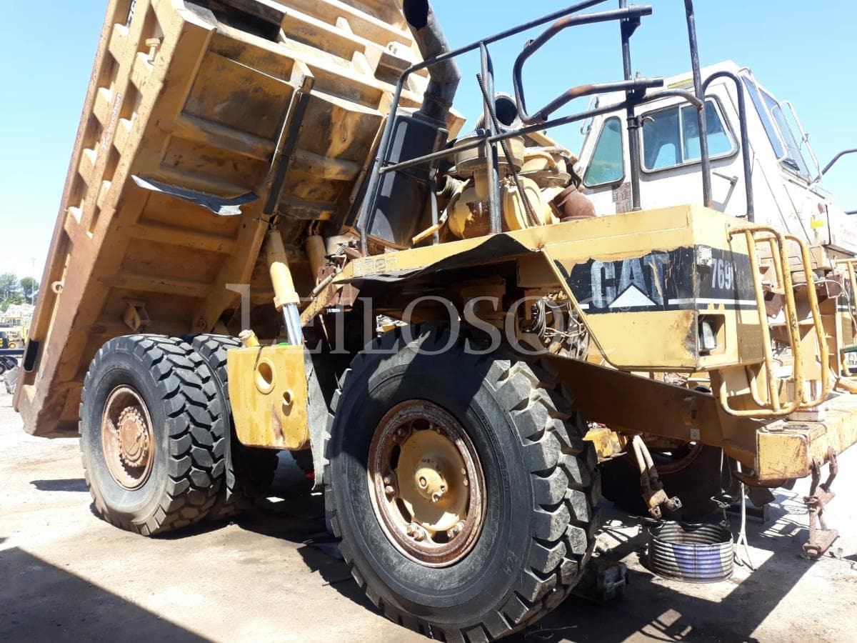 Dumper Caterpillar 452G — image 6