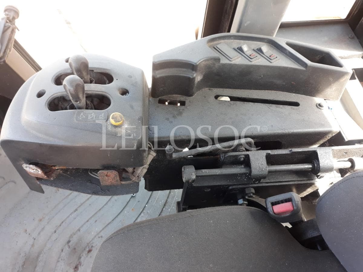 Pala Cargadora Cat 926G — imagem 8