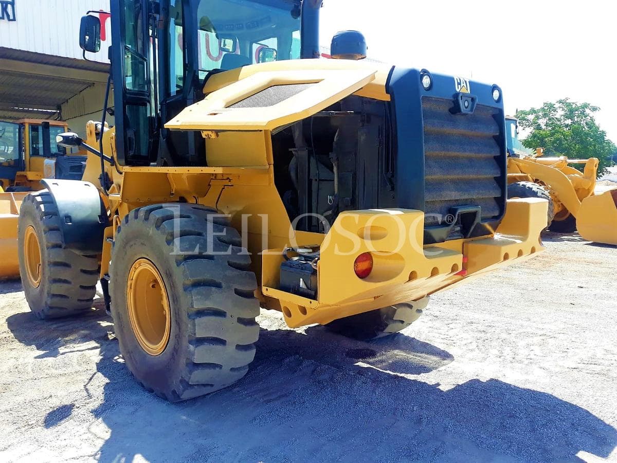 Pala Cargadora Cat 938K — image 4