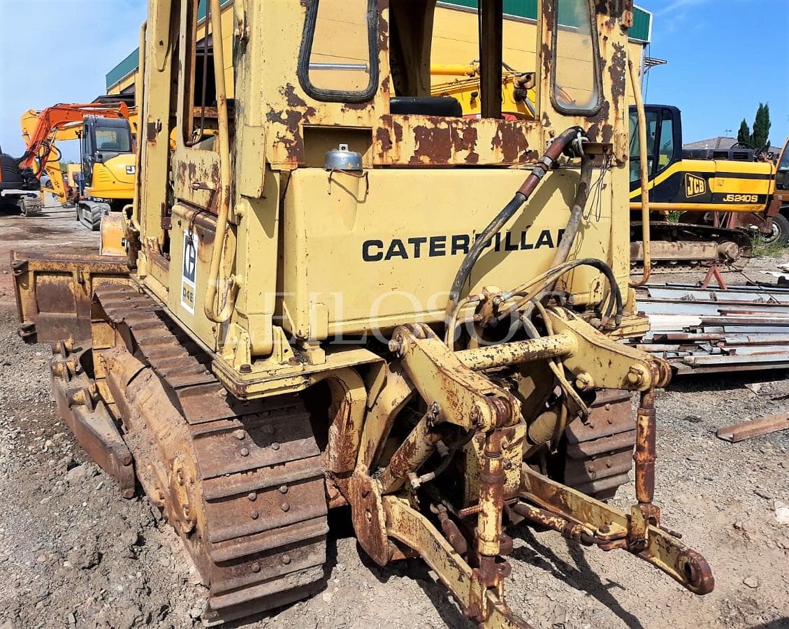 Bulldocer Cat D4G agricola — image 5